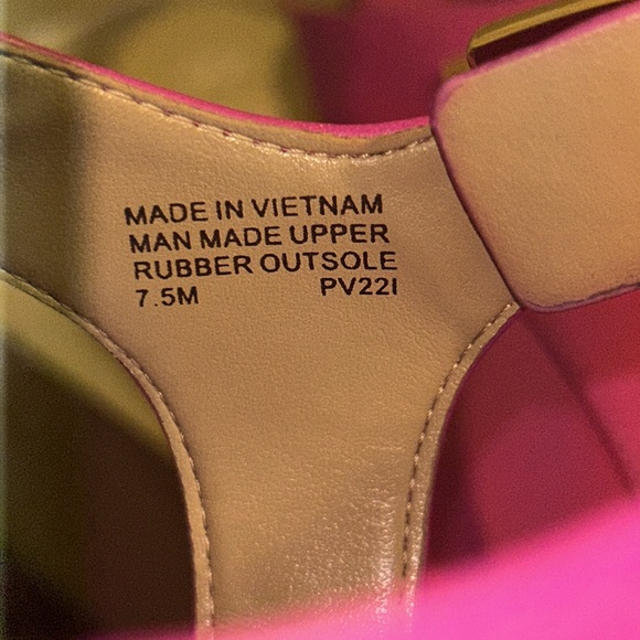 🛍️Gorgeous Ladies Michael Kors Jilly Sandals - Picture 7 of 7